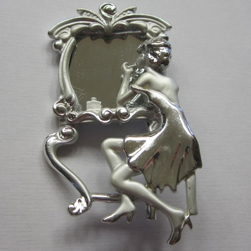 Nib "Just Touching Up" Brooch